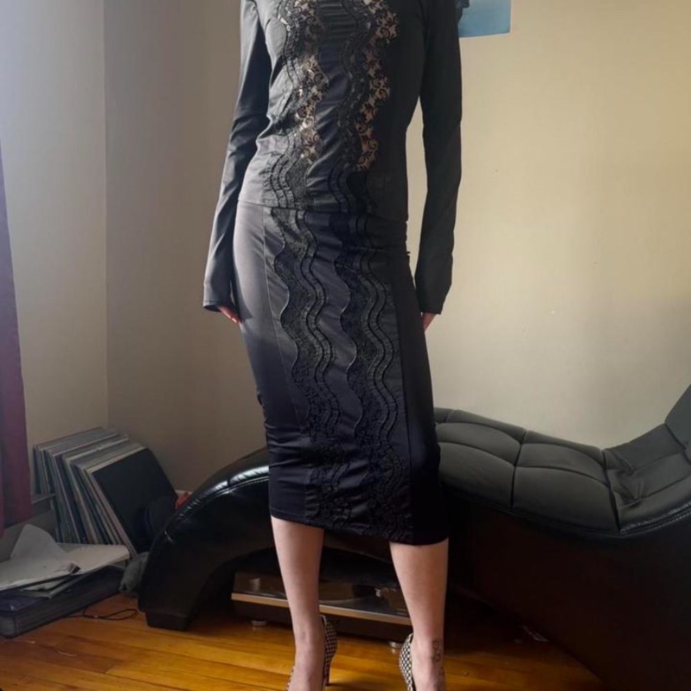Nadya Toto Chic Black silk/Lace Long Sleeve/midi skirt set SOLD TOGETHER